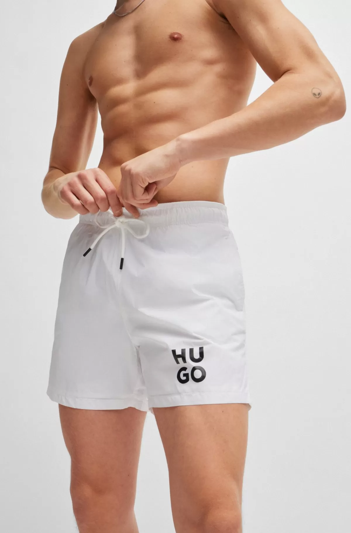 HUGO BOSS Fuldt Forede Badeshorts Med Stablet Logo Hvid Flash Sale