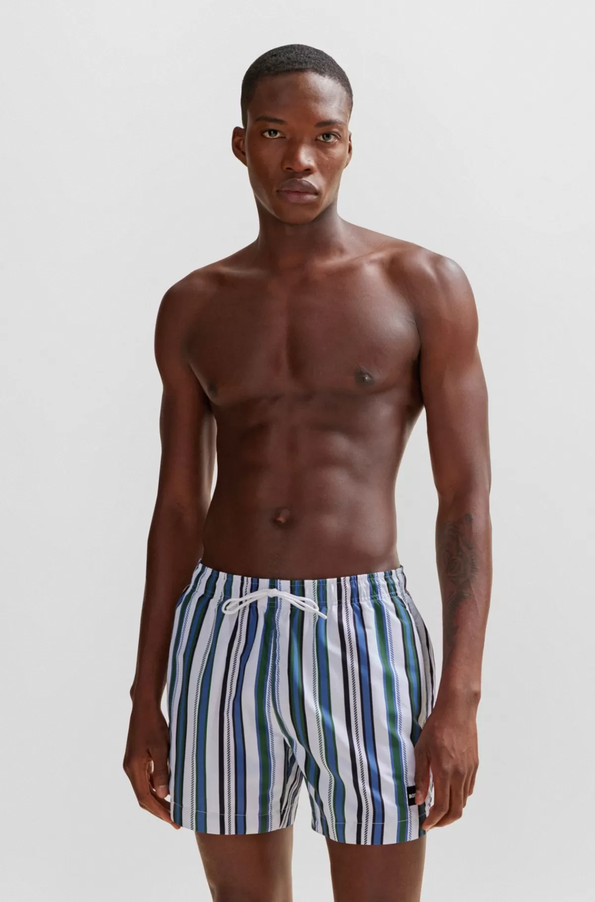 HUGO BOSS Fuldt Forede, Stribede Badeshorts I Hurtigtørrende Stof Sort/hvid/blå Sale