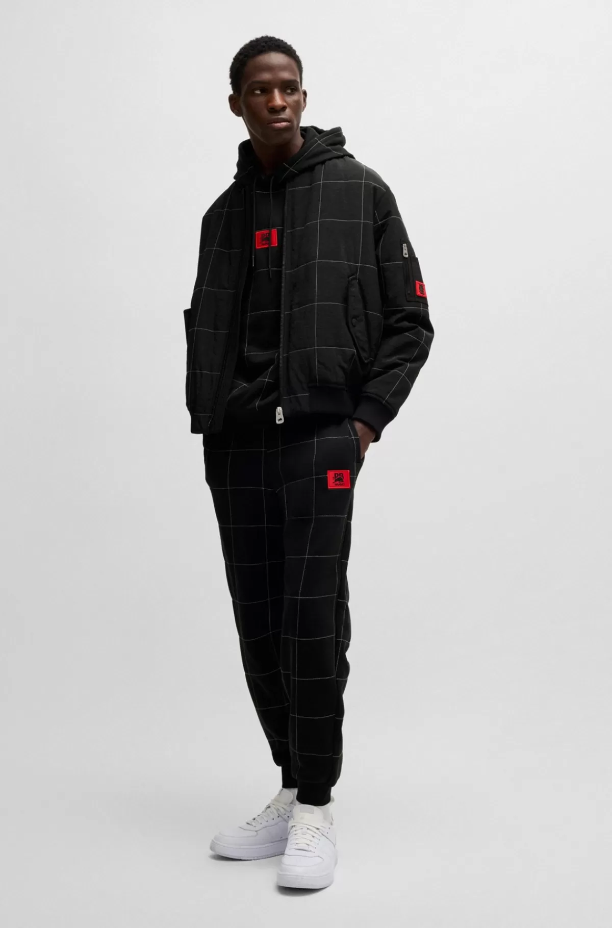 HUGO BOSS HUGO X RB Vanskyende Bomberjakke Med Gitterquilting Sort Store