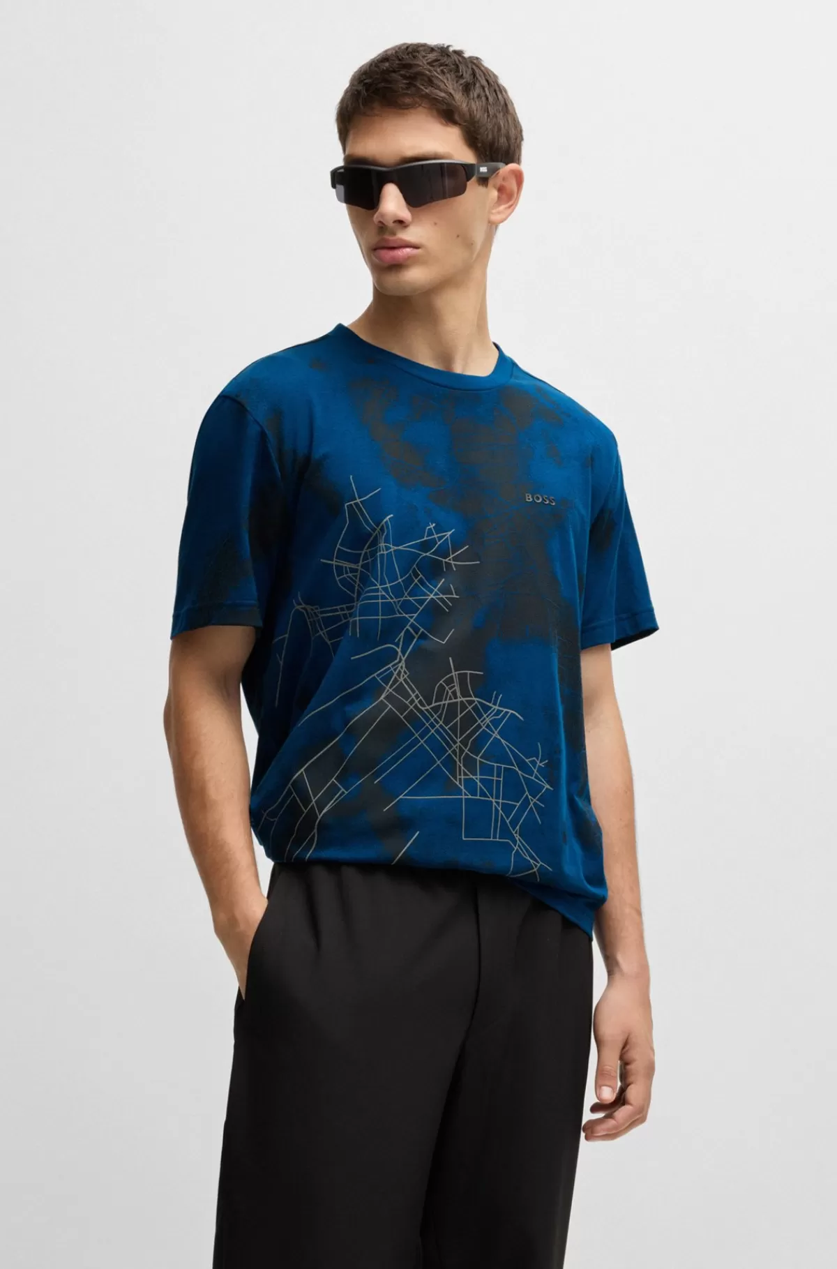 HUGO BOSS Relaxed Fit T-shirt I Bomuldsblanding Med Dekorativt Reflekterende Print Mørkeblå Store