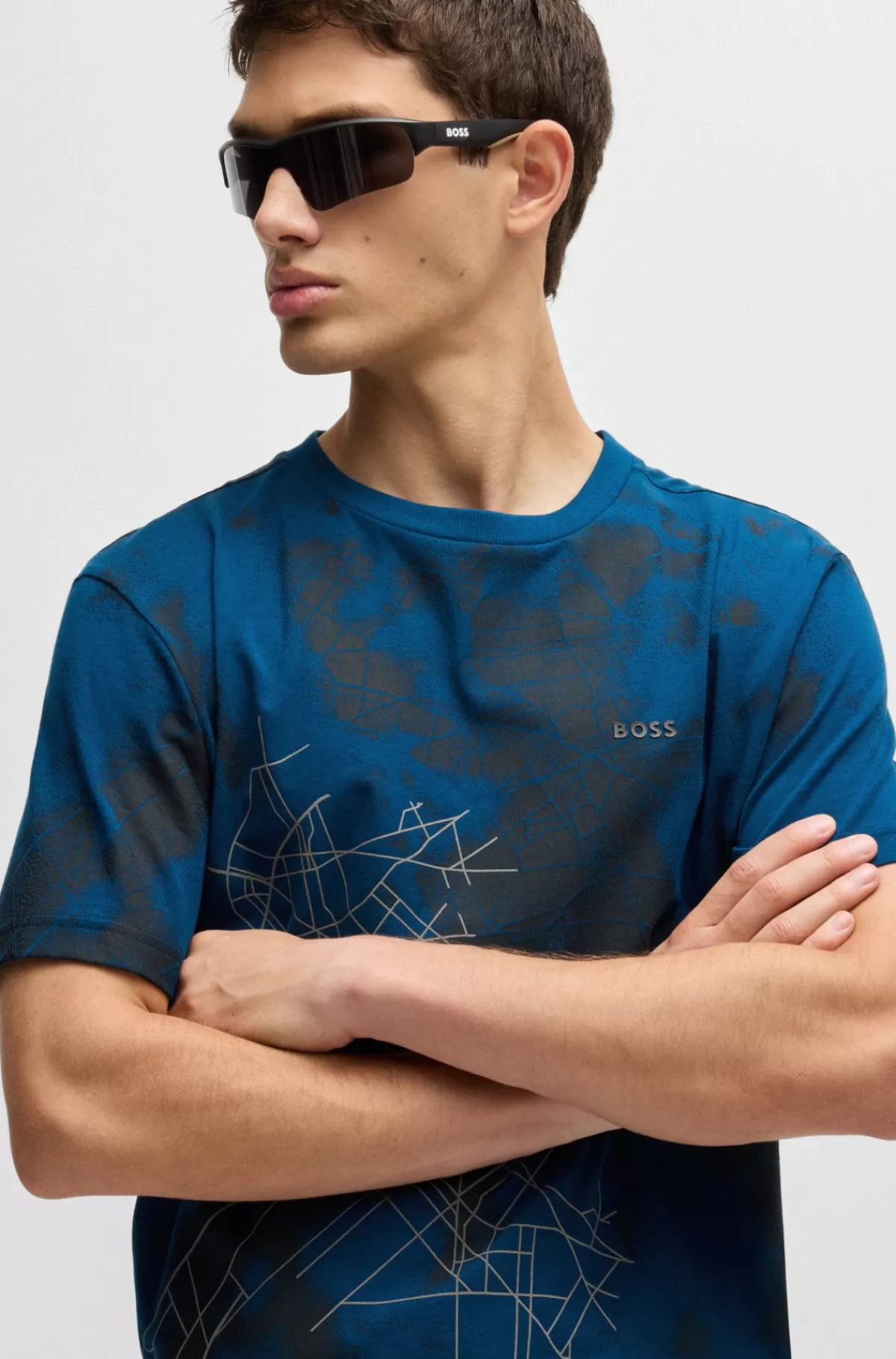 HUGO BOSS Relaxed Fit T-shirt I Bomuldsblanding Med Dekorativt Reflekterende Print Mørkeblå Store