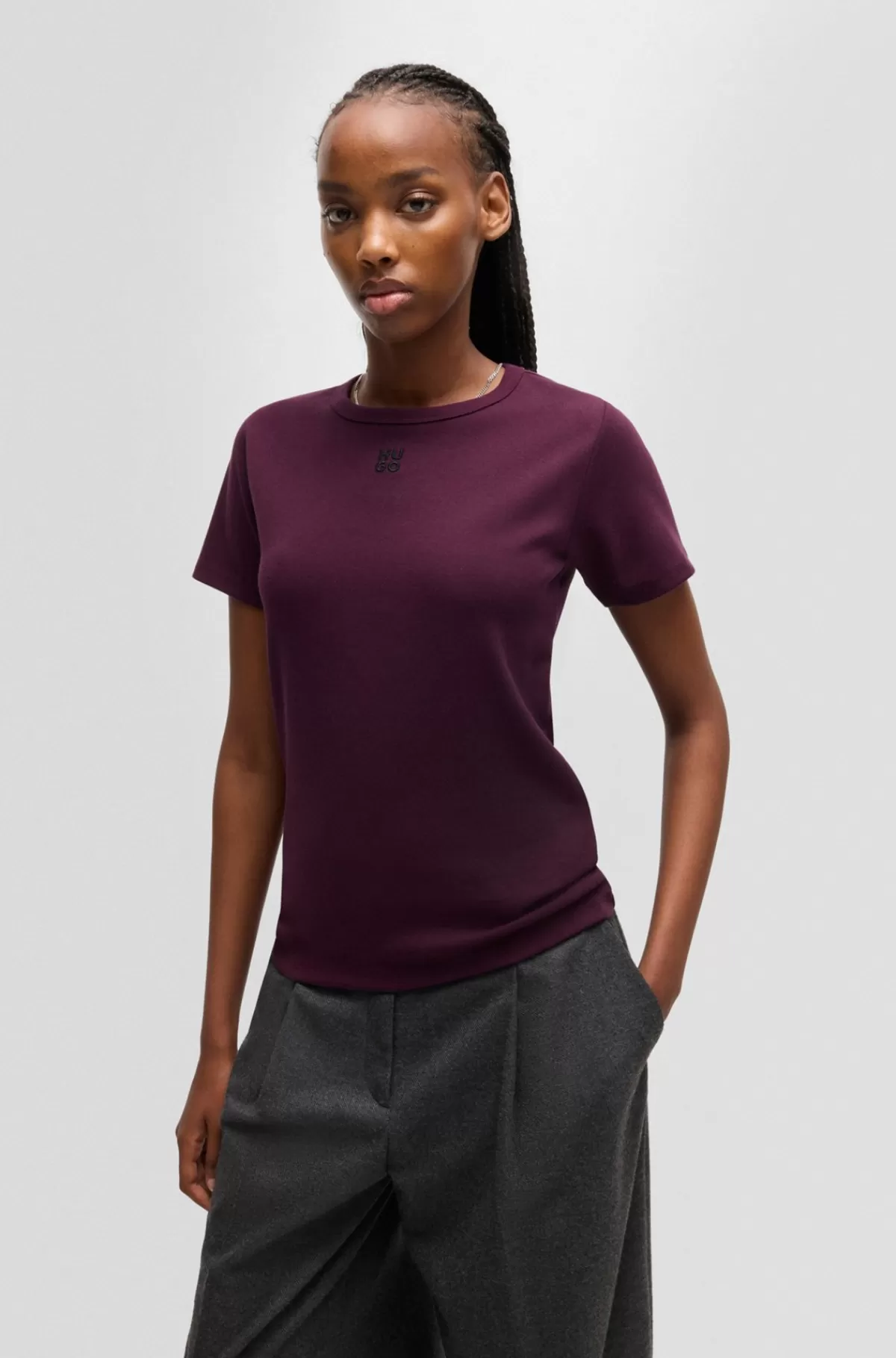 HUGO BOSS T-shirt I Bomuldsblanding Med Broderet Stablet Logo Mørklilla Online