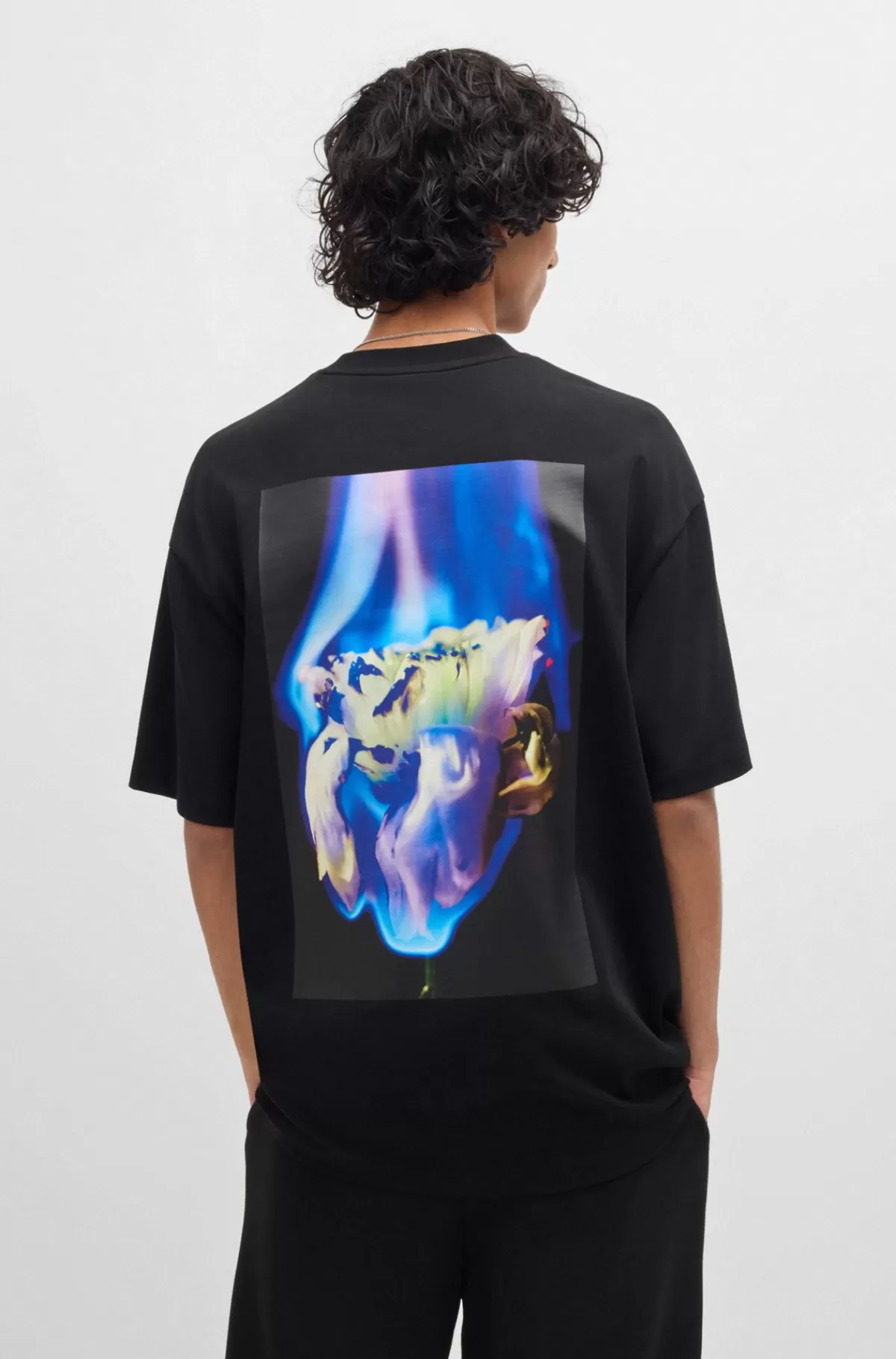 HUGO BOSS T-shirt I Bomuldsjersey Med Oversize Fit Og Sæsonens Grafik Sort Cheap
